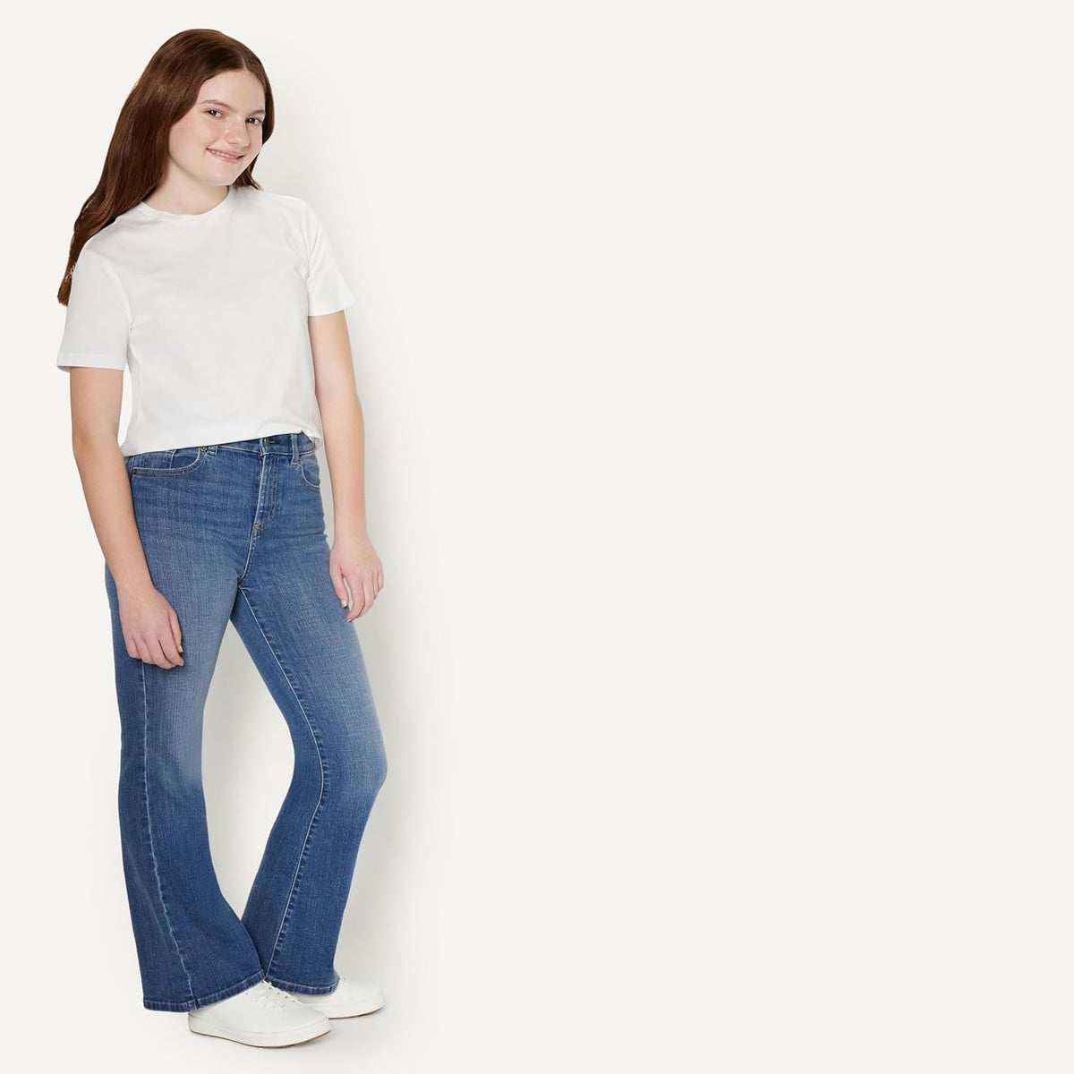 Amazon Essentials Girls' High Stretch High-Rise Flare Jean