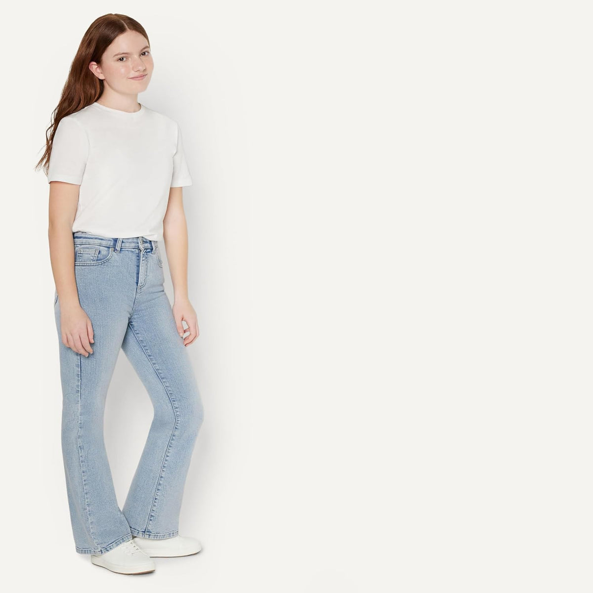 Amazon Essentials Girls' High Stretch High-Rise Flare Jean