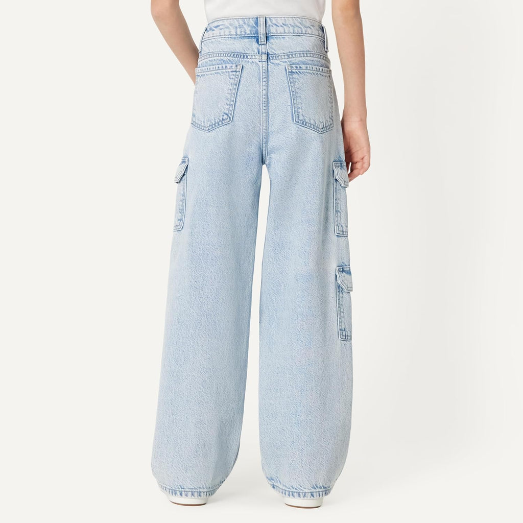 Amazon Essentials Girls' Ultra Soft Relaxed-Fit Wide Leg Cargo Jeans
