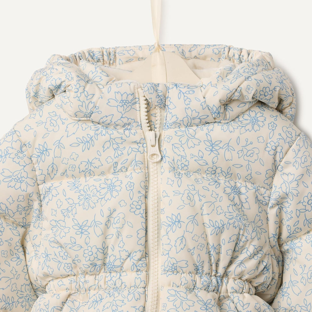 Amazon Essentials x Sofia Grainge Babies, Todders and Girls' Water-Repellent Hooded Puffer Jacket